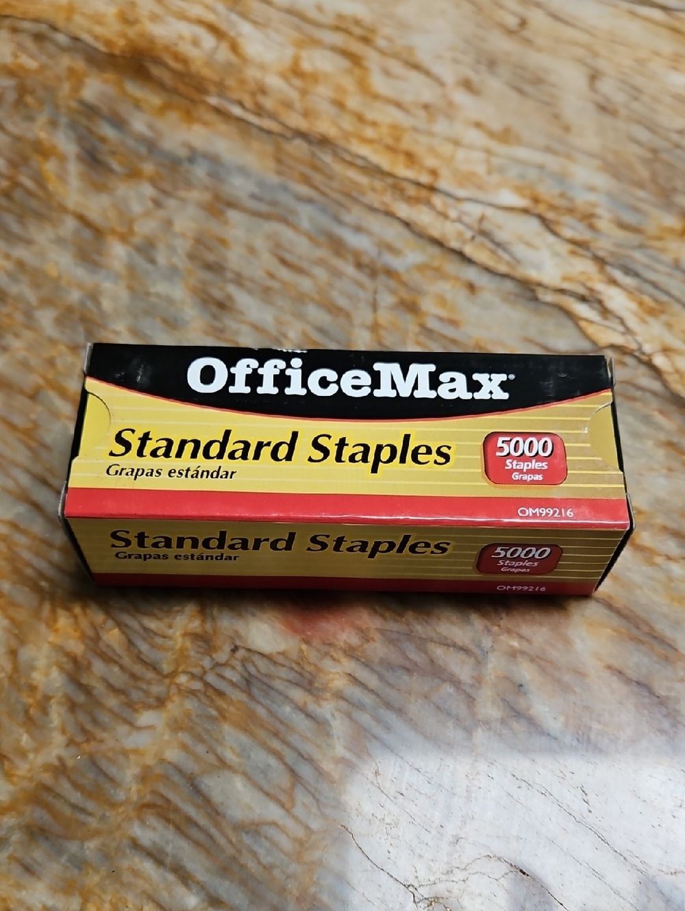 OFFICE MAX Standard Staples 5000 per Box. NEW